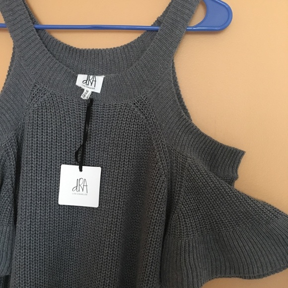 dRA Los Angeles Cold Shoulder Knit Sweater - Picture 2 of 4